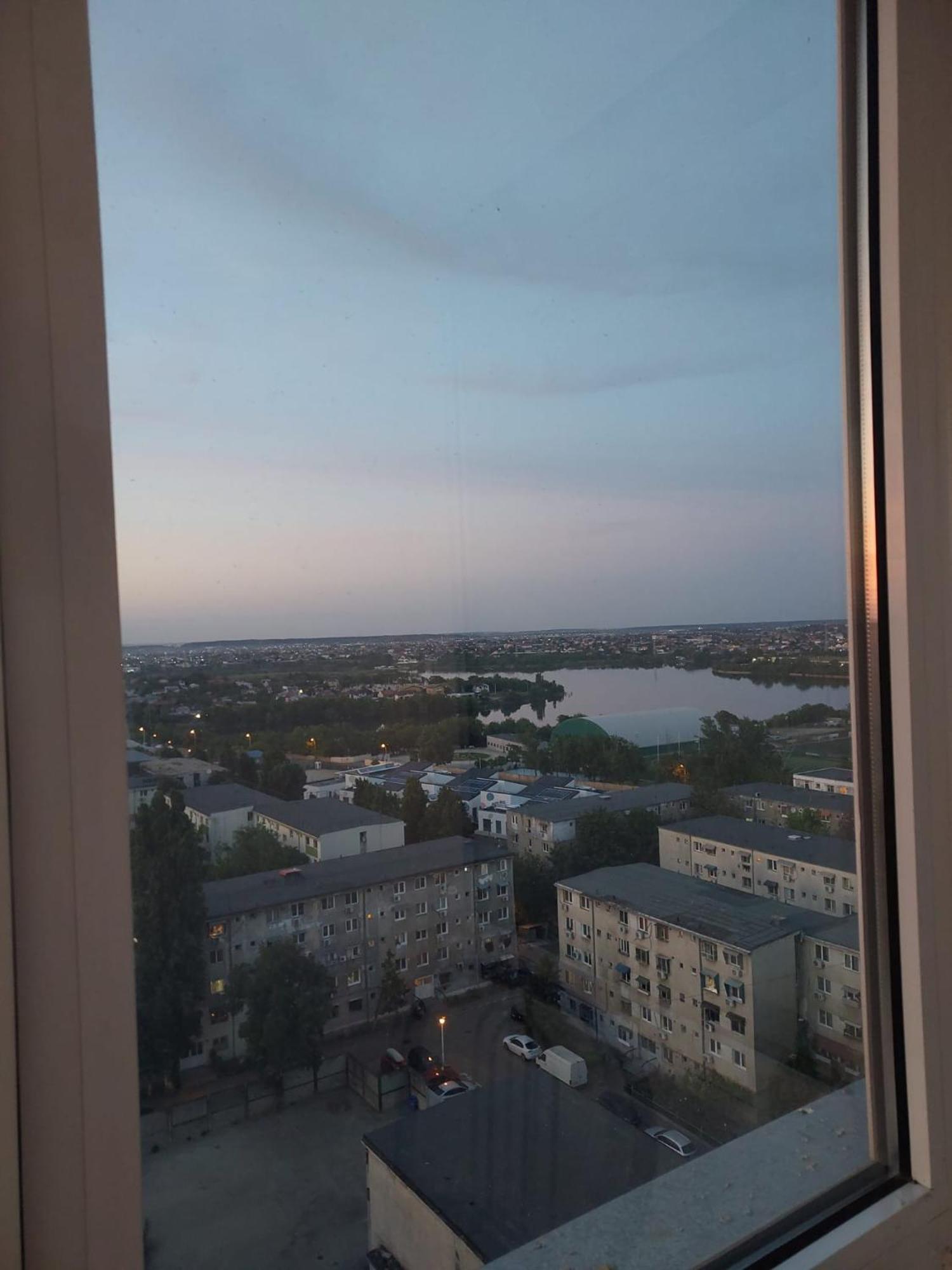Panorama Mega Apartament Pantelimon Bucharest Luaran gambar