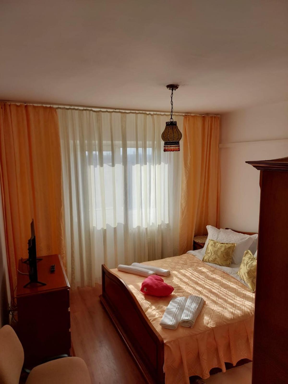 Panorama Mega Apartament Pantelimon Bucharest Luaran gambar